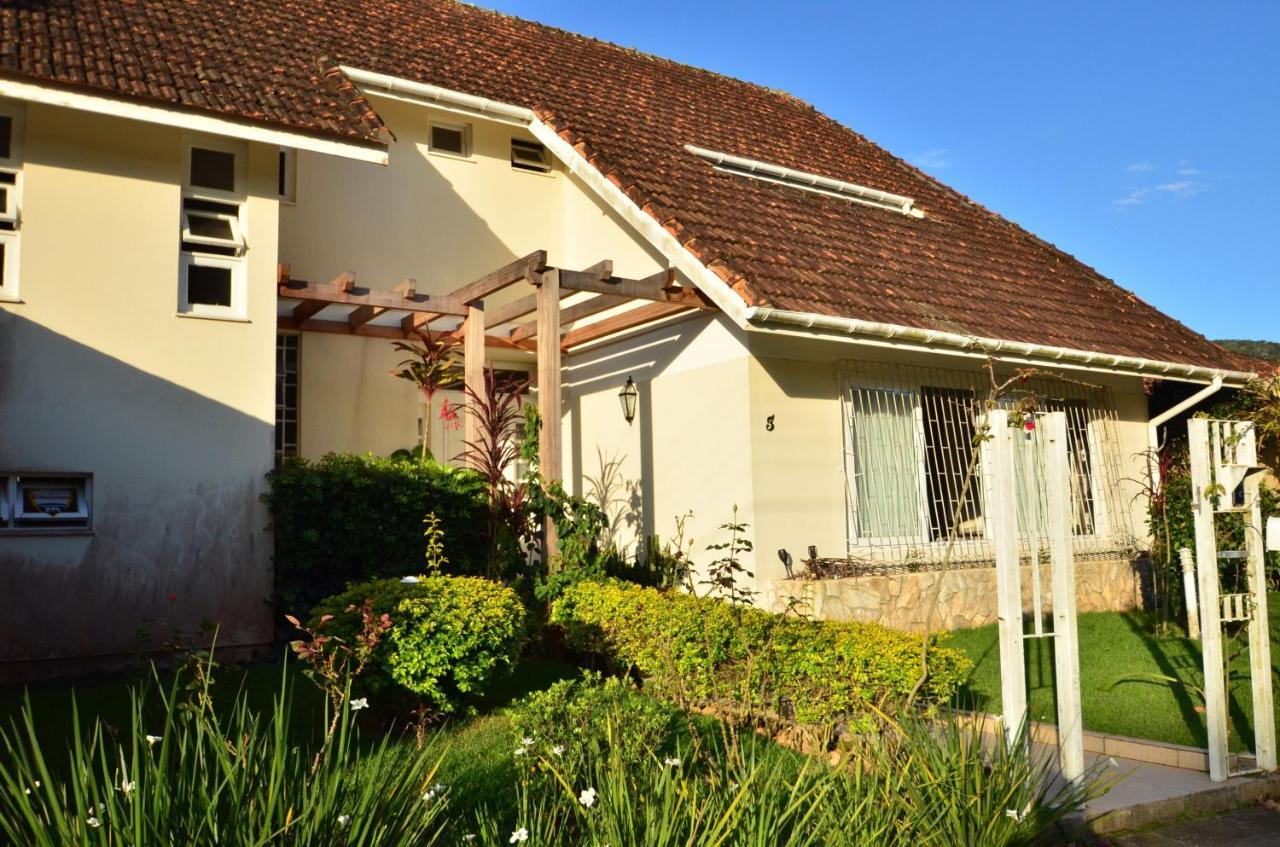 Estudio Com Piscina No Corrego Grande N781 Guest house